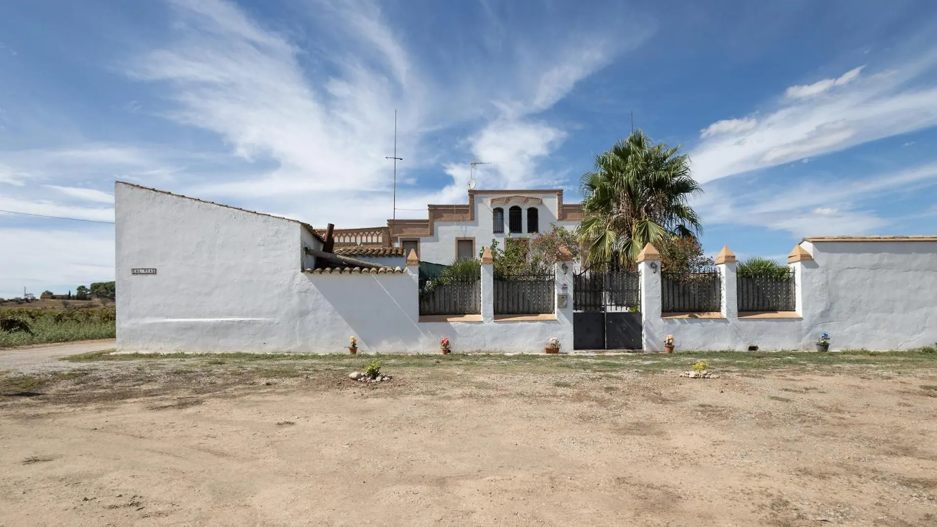 Masia Cal Vies Castellvi de la Marca 0*,